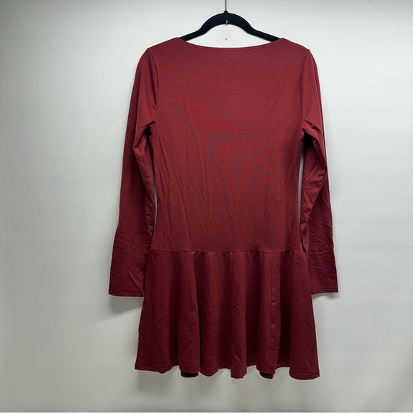 Reformation Wine Long Sleeve Dress square neck size Large nwt - Picture 3 of 9